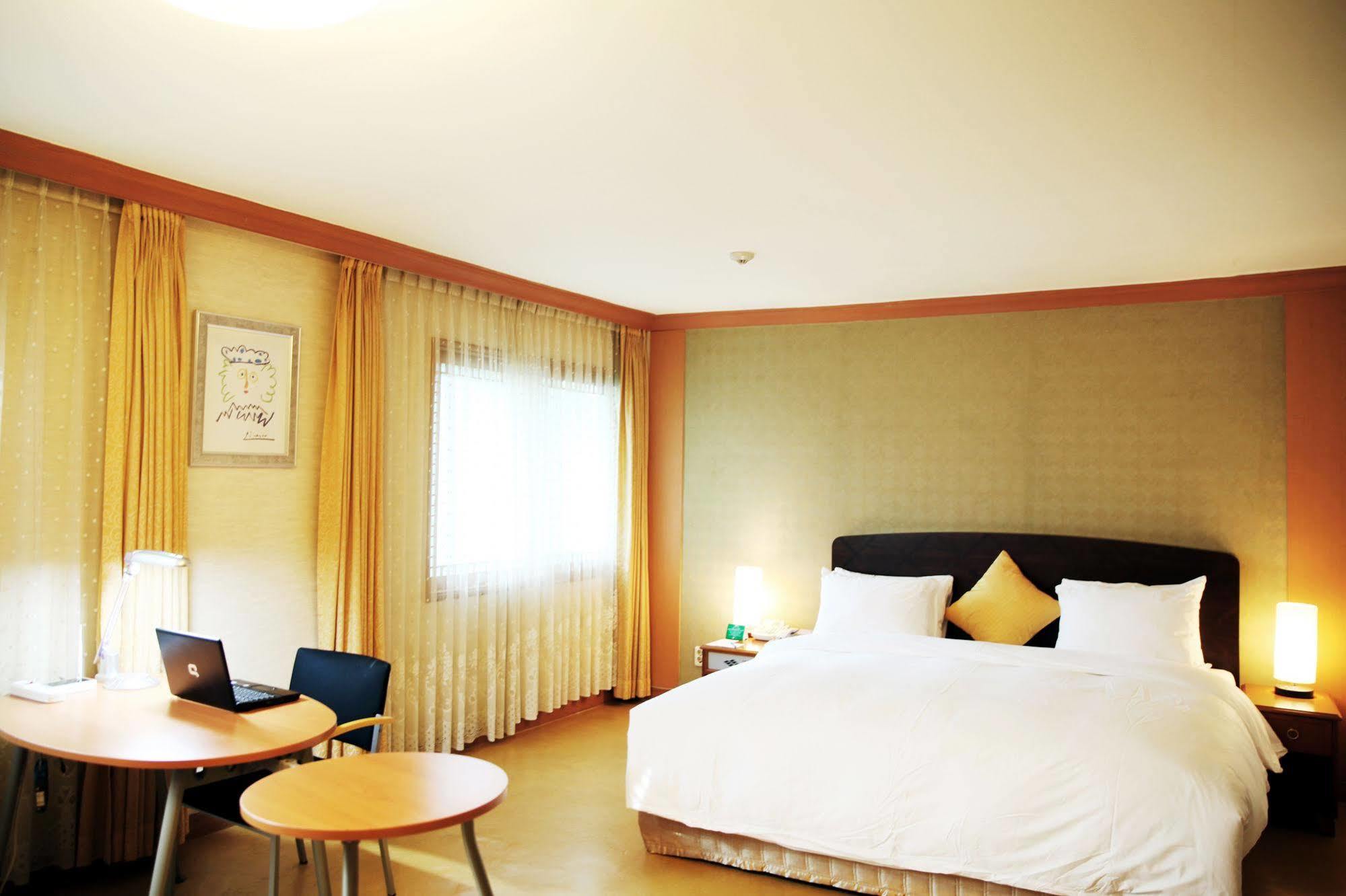 Admiral Hotel Geoje Dış mekan fotoğraf